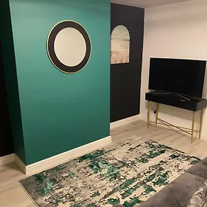 Cosy 3 Bed House In Near Qmc Hospital And University Free Parking! Nottingham